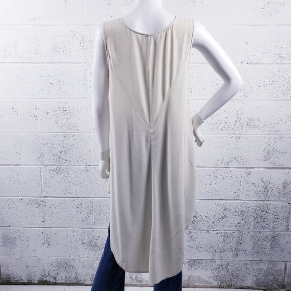 Eileen Fisher 100% Silk Georgette Crepe Sleeveless Tunic Beige Size Small - Picture 3 of 10